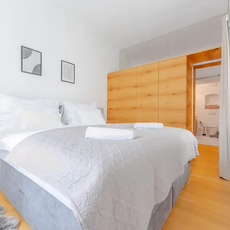 Revliving Cozy Oldtown Krems an der Donau