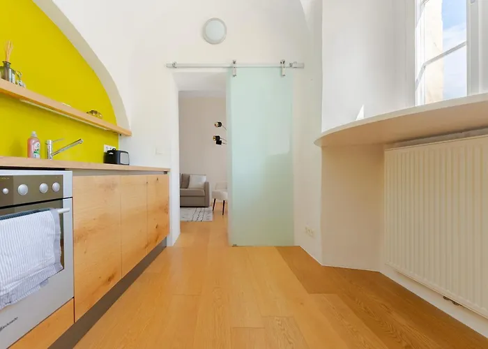 Revliving Cozy Oldtown Apartmán