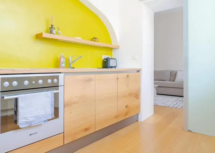 Revliving Cozy Oldtown Apartmán