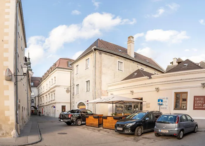 Revliving Cozy Oldtown